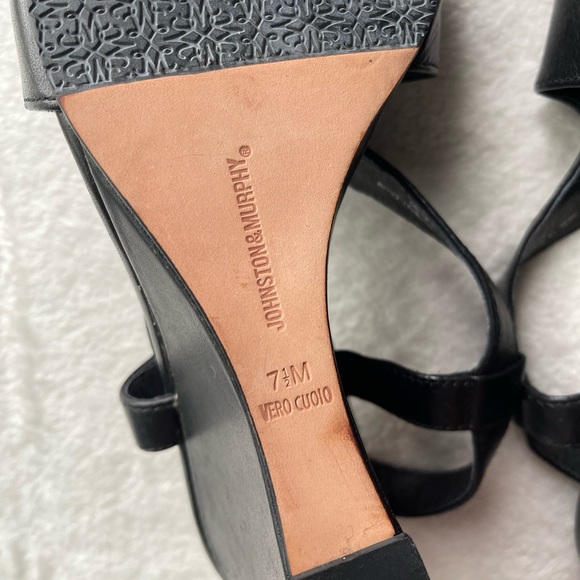 Johnston & Murphy Black Leather Wedges Size 7.5 - Picture 8 of 8
